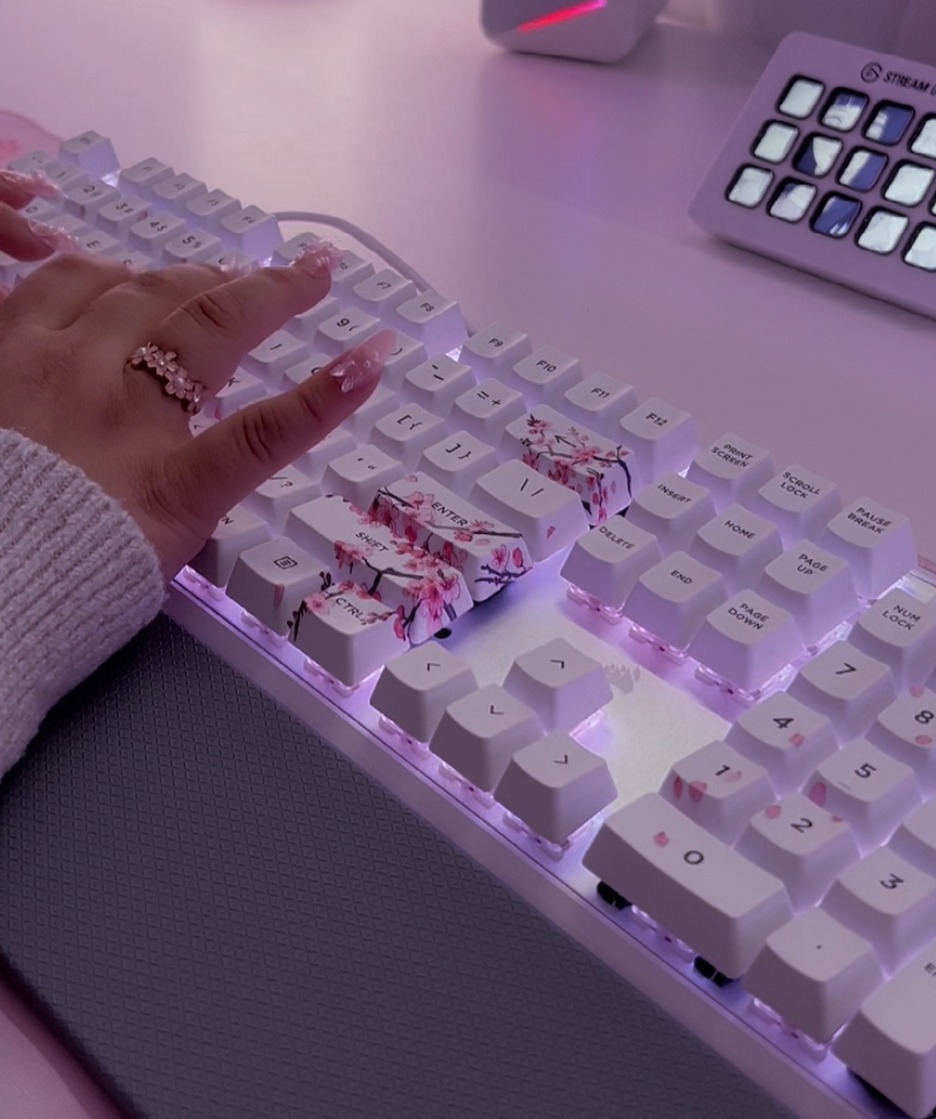 Corsair K70 Cherry Blossom  ༉‧₊˚. thumbnail