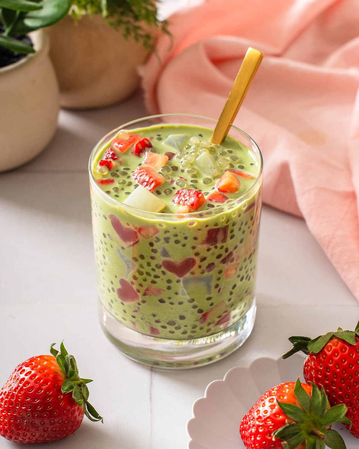 Strawberry Matcha Sago thumbnail