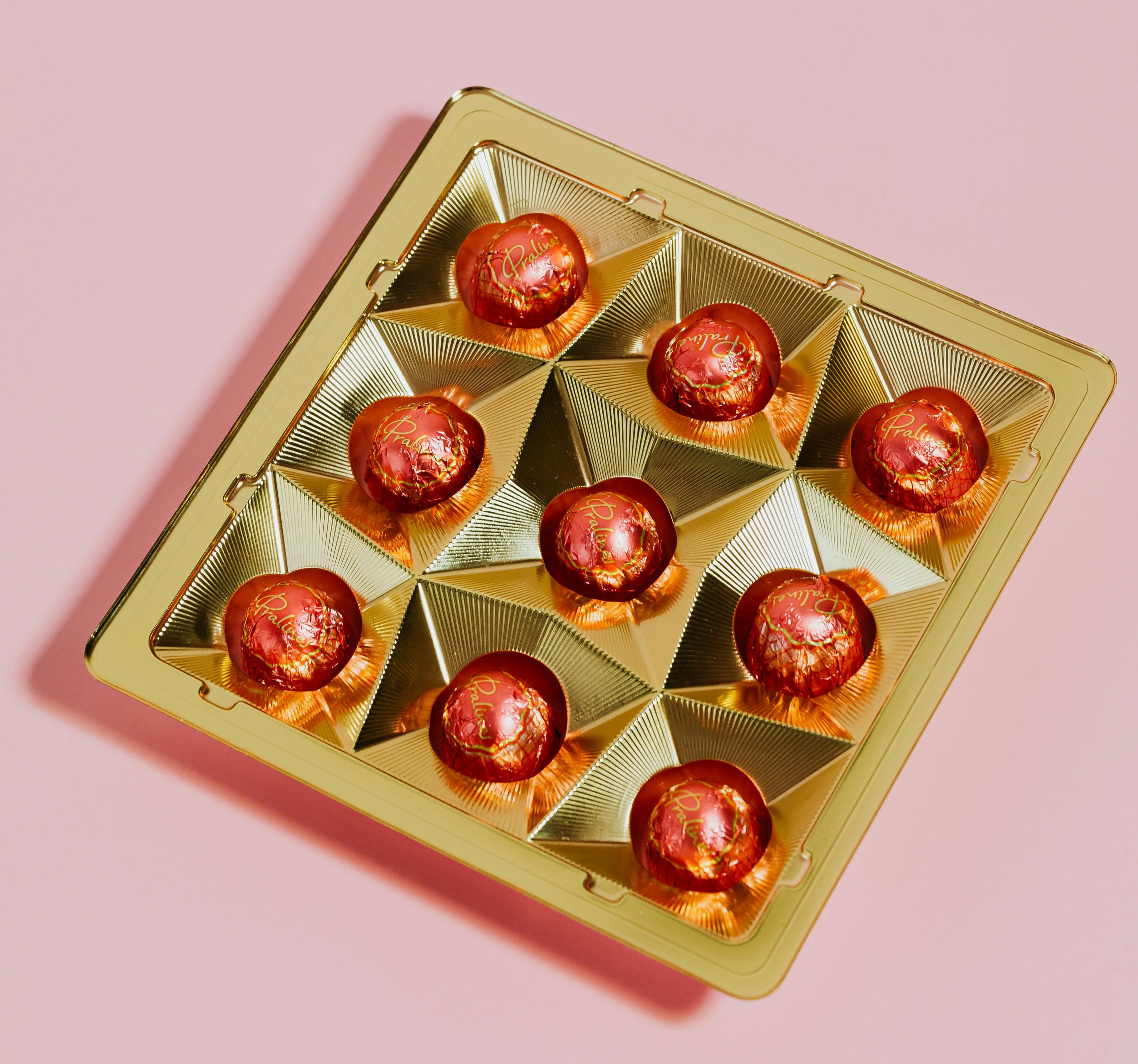 Send me 🍫 thumbnail