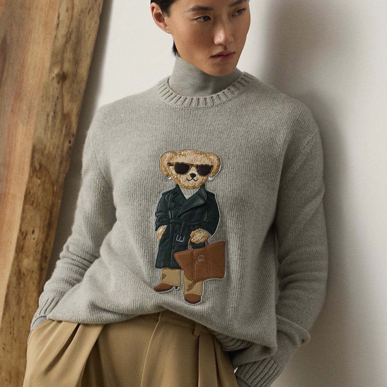 Bear Cashmere Sweater Pre-Fall 25 thumbnail