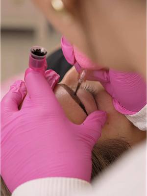 What no one tells you about getting your brows tattooed for the first time. The MAPPING process is EVERYTHING. #yumaaz #