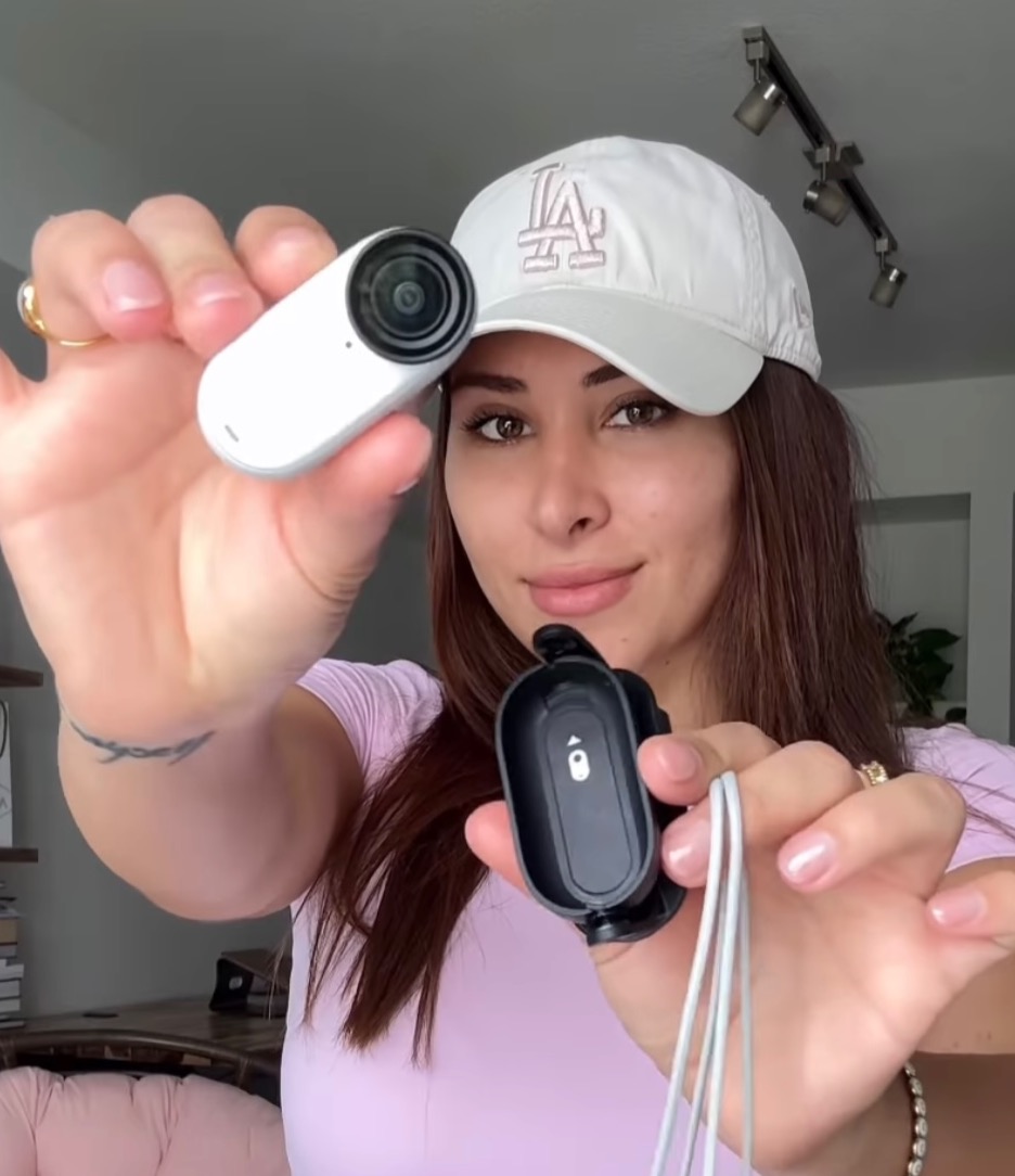 Insta360 TINY camera π€π» thumbnail