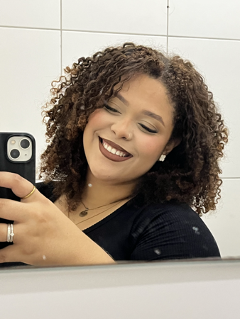 Anna Luisa - Cílios e sobrancelhas  thumbnail