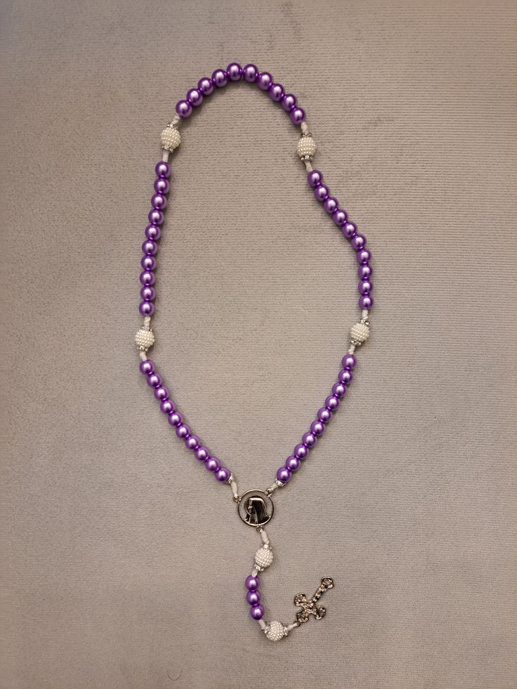 Terço lilás perolado thumbnail