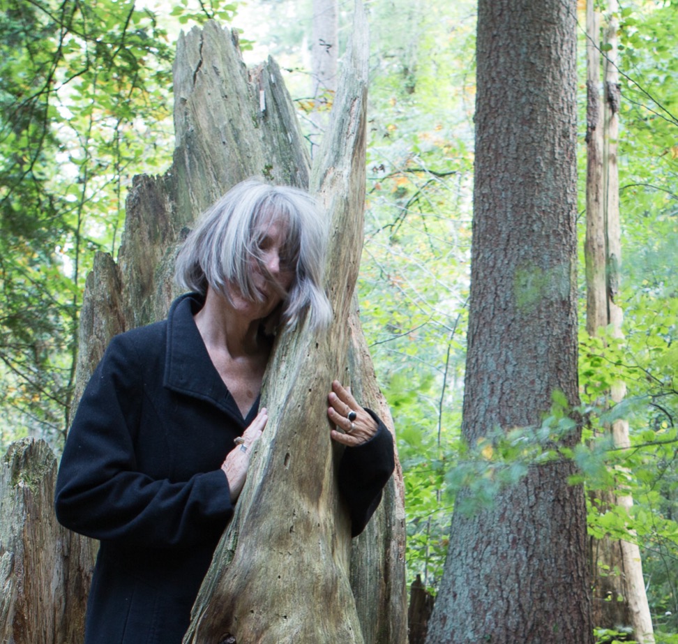 MADRE – Natur und Weiblichkeit im Selbstportrait *** Women’s Art Retreat  thumbnail