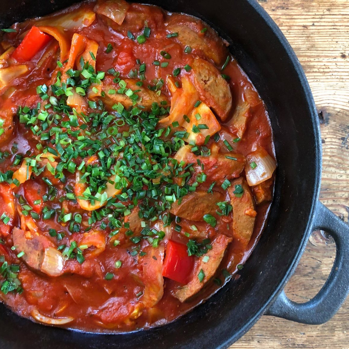 Korvgryta med fänkål och paprika  thumbnail