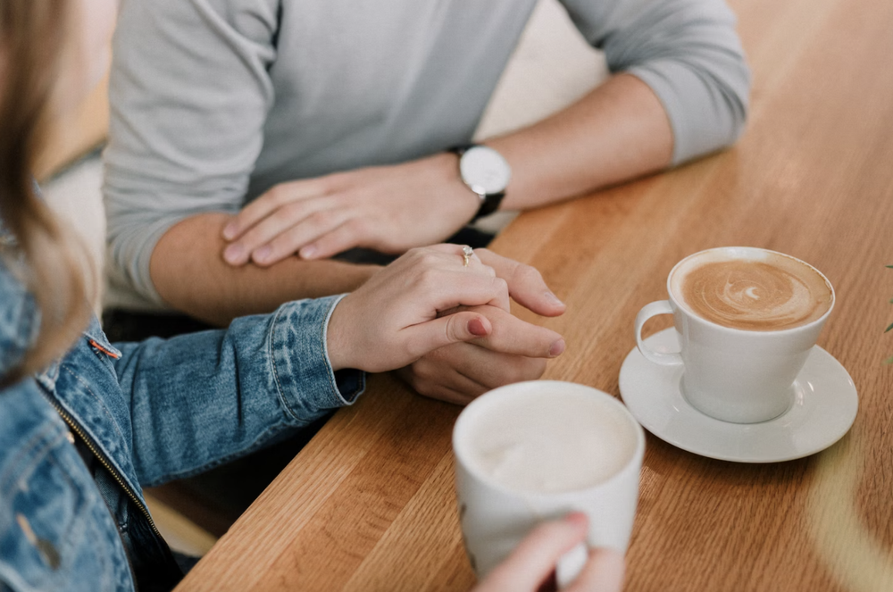 Setting Boundaries in Relationships: A Guide to Healthy Connections thumbnail