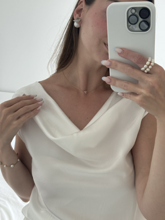 Use code VPolina20 for 20% off at LilySilk thumbnail