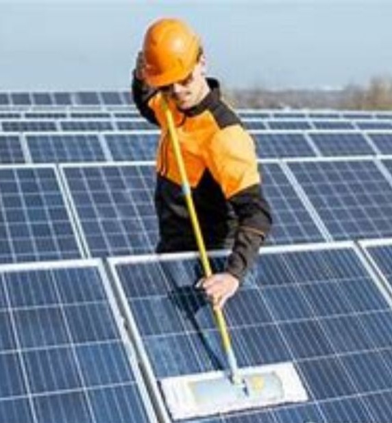 Limpeza de Placas Solares thumbnail