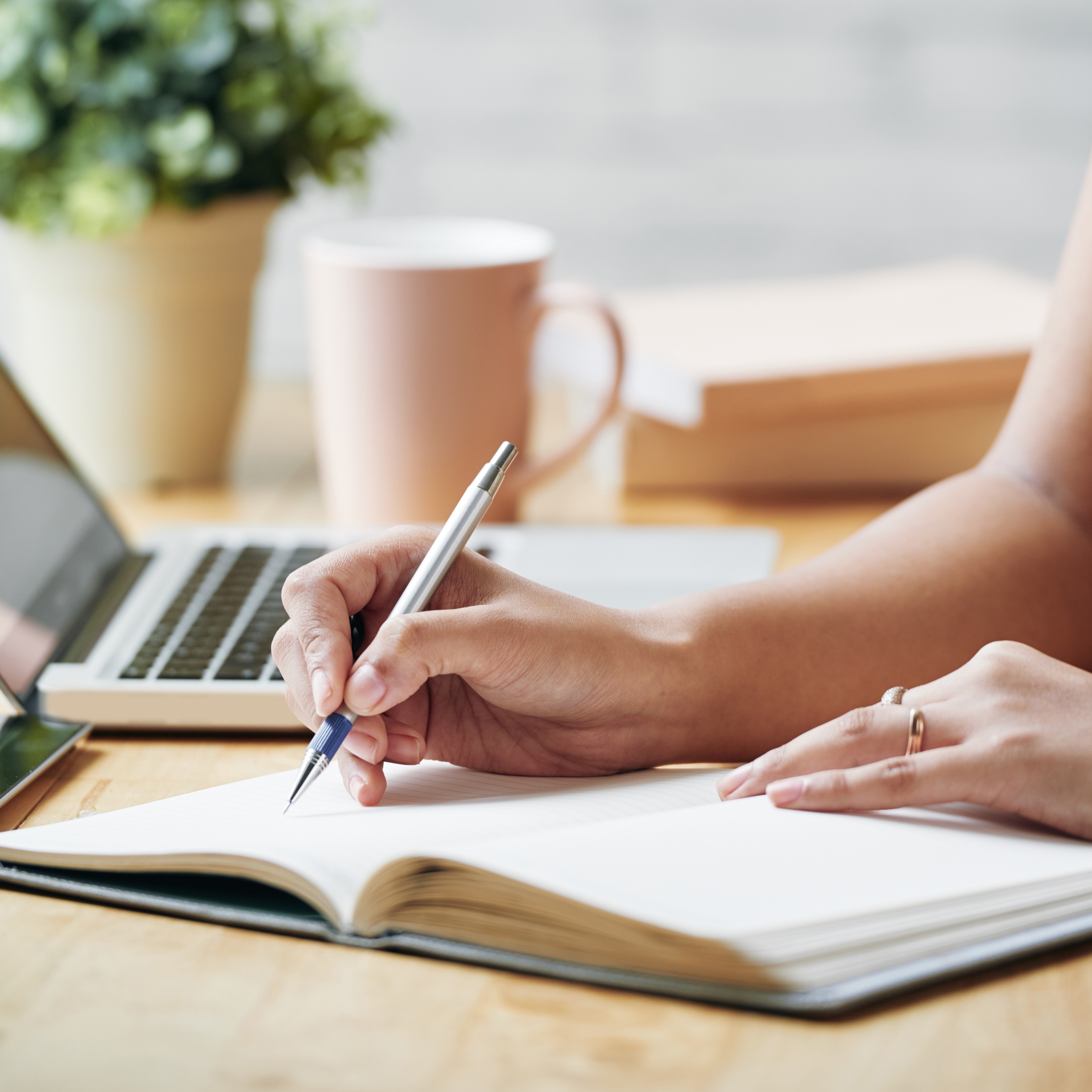 Email | Entre em contato thumbnail