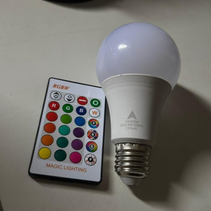 LUZ LED DA LUMINÁRIA thumbnail