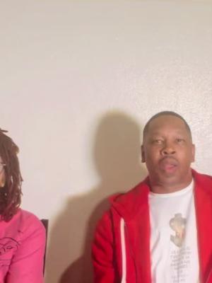 #terrancegangstawilliams checking out #hunneybeehairlovellc hair products tiktok help my YouTube channel out Missbee Hem
