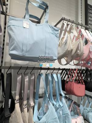 this shade is everythinggg 👌 #lululemon #foamcloud #lululemonspringcolors #lululemonwhatsnew #lululemonnewreleases 