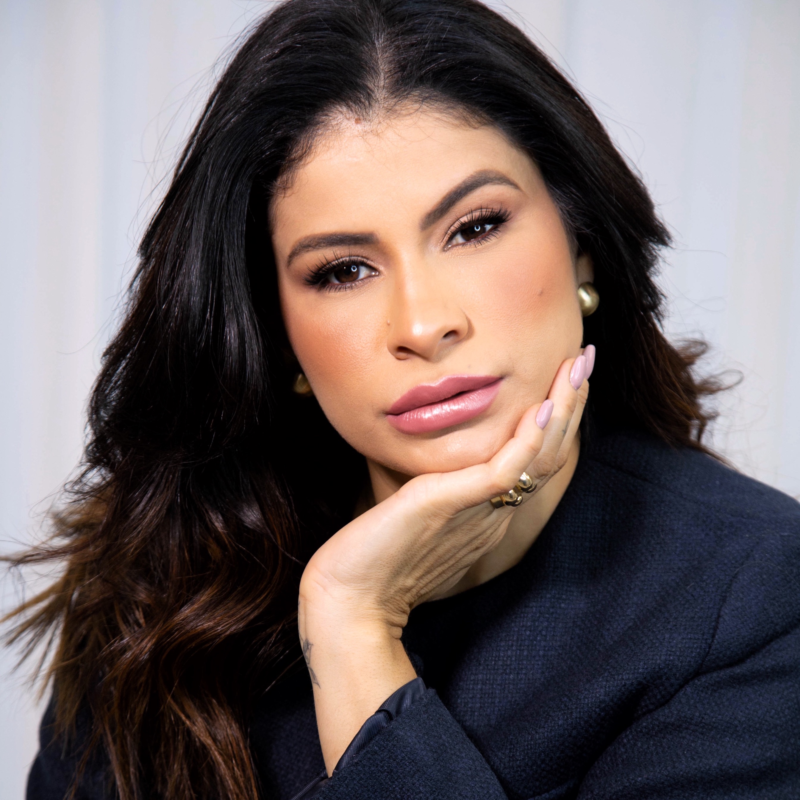 Tatiane Prates • Cabeleireira thumbnail