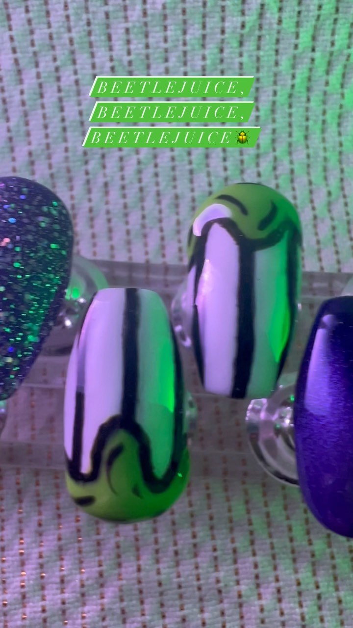 Beetlejuice #gelnails were fun to make. I’m still learning but really am enjoying this process! #nailart #spooky #creepy