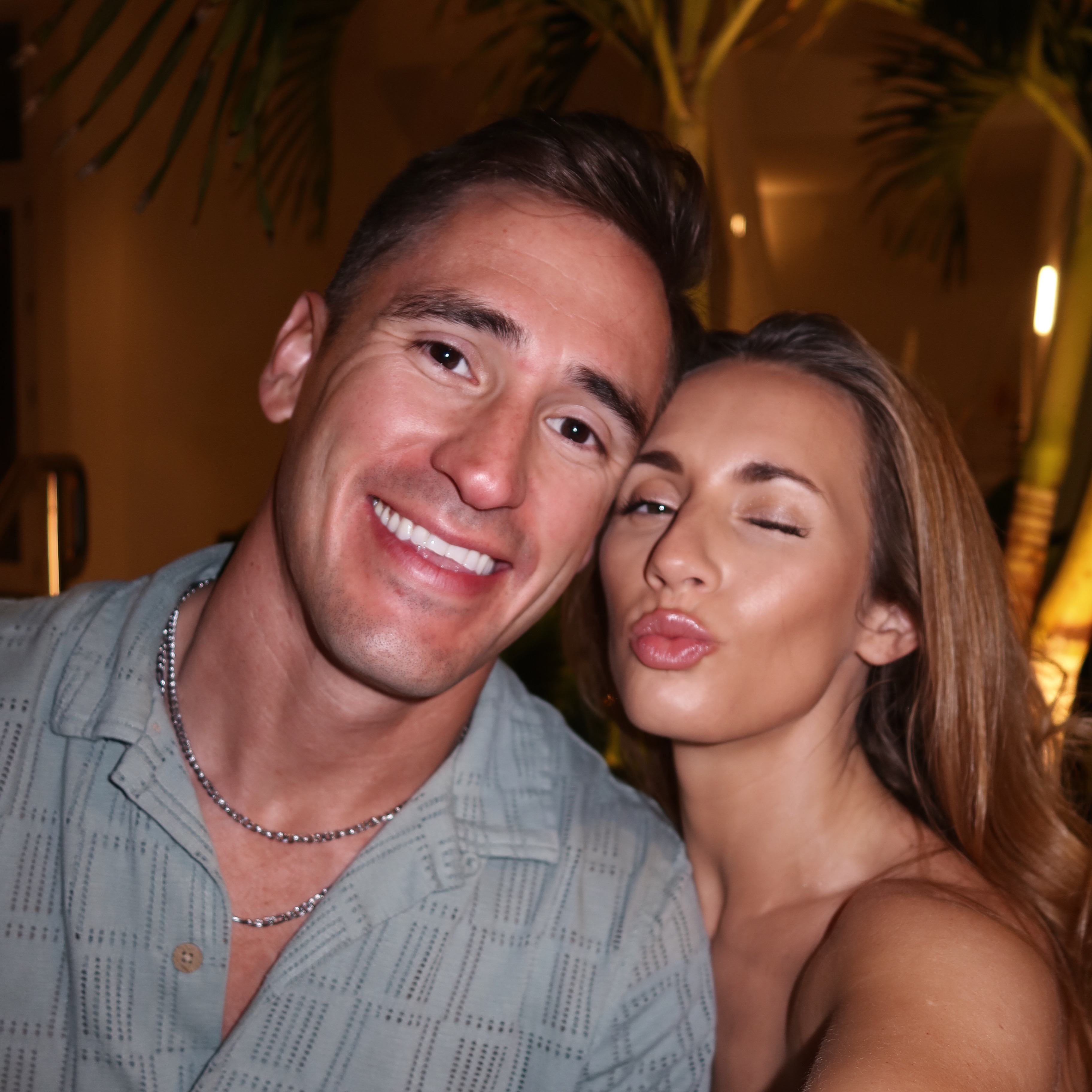 Couples Account thumbnail