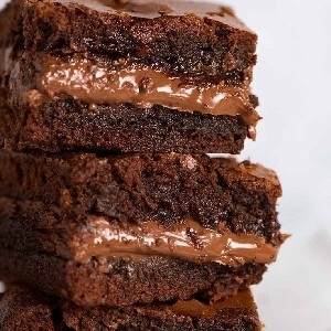 lucre com brownies thumbnail