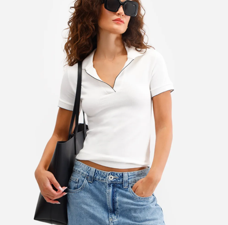 Blusa polo branca  thumbnail