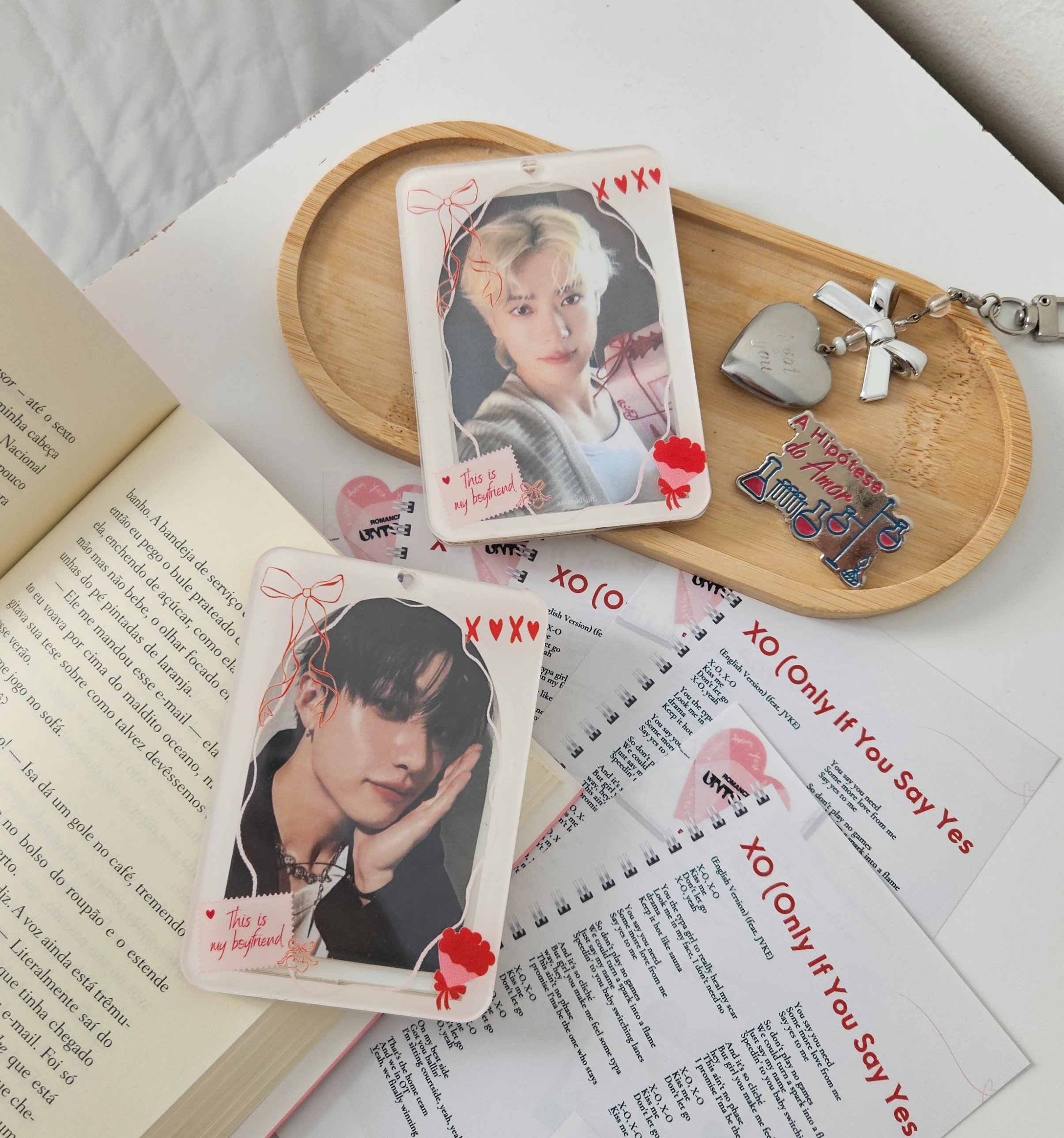 CARDHOLDER BOYFRIEND thumbnail