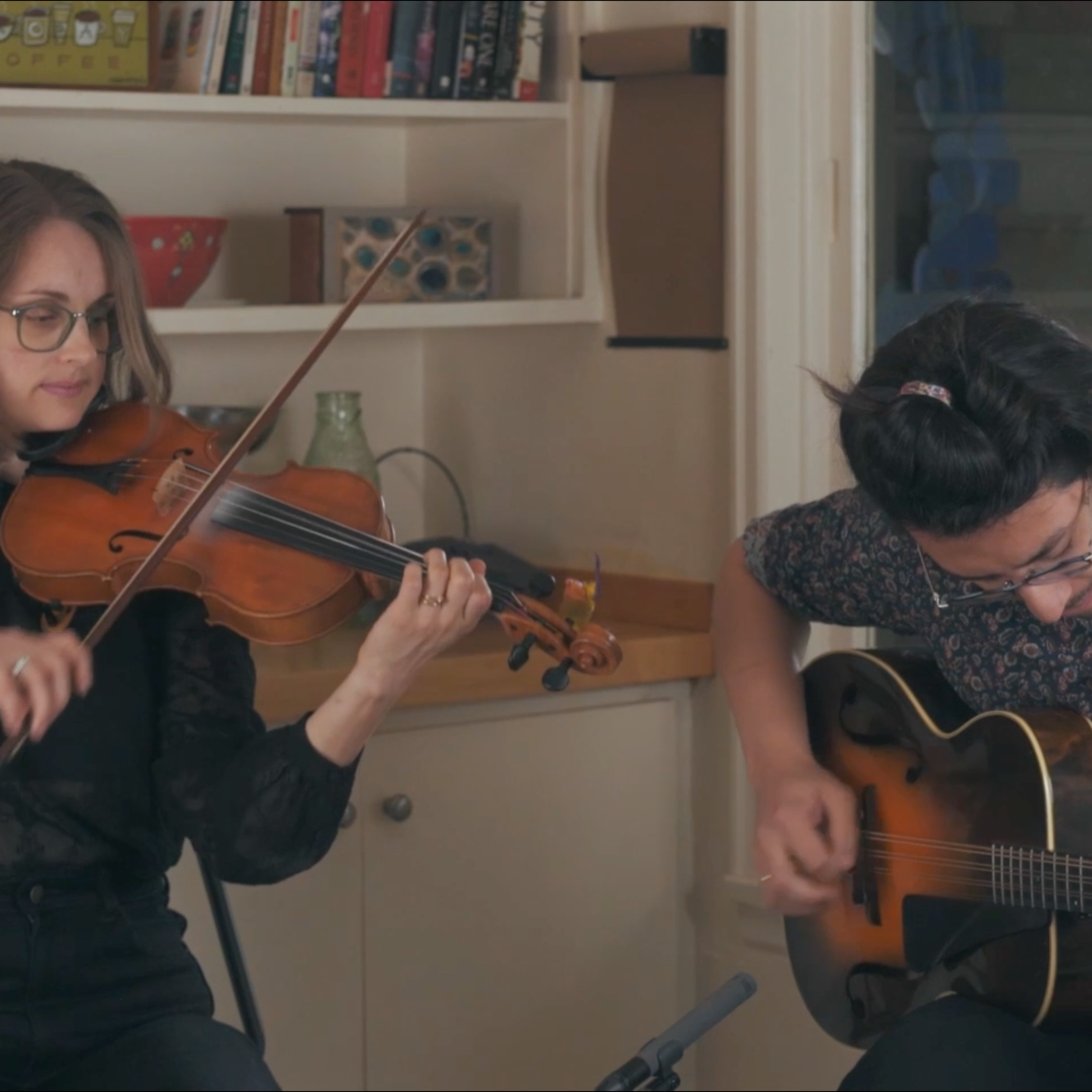 Watch Sandy's Waltz thumbnail