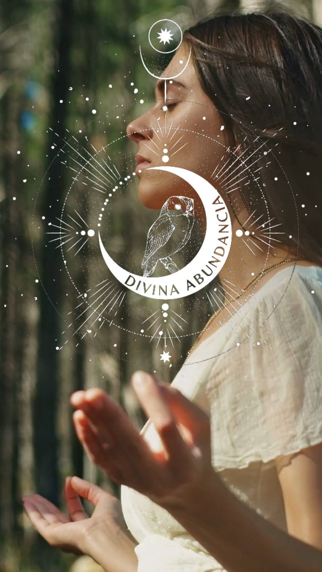✨🌿 ¡Te invitamos a Divina Abundancia, tu centro holístico de bienestar! 🌿✨

Descubre un espacio mágico en Av. López Mate