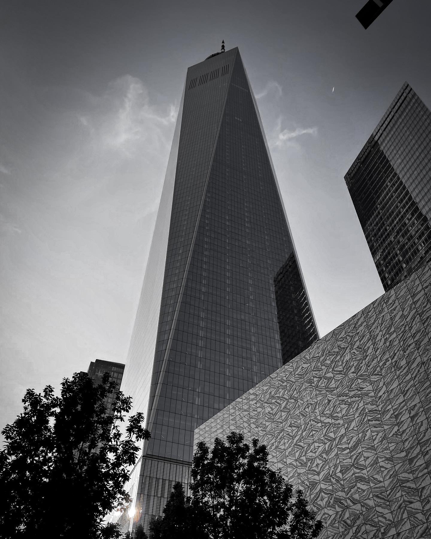 The world Trade Center
@lightroom
@apple
💾 Do you like what you see?
make sure you SAVE it, LIKE IT and SHARE it wi