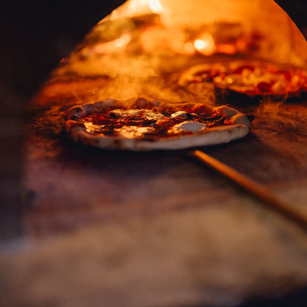 Farmhouse Pizza Nights thumbnail