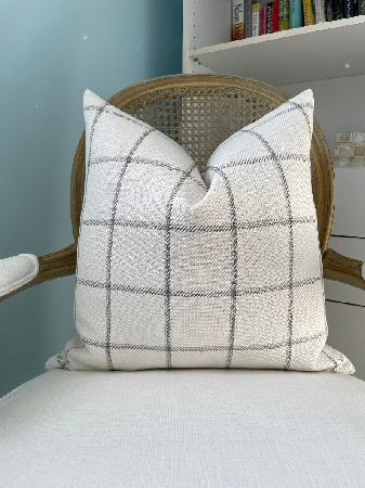 Linen Throw Pillow  thumbnail