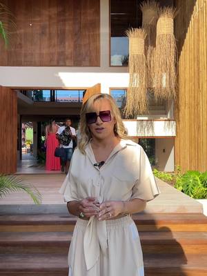Ja pensou em se casar em Trancoso ?  Acompanhe os bastidores do casamento da Jhade e Felipe! Comenta para a parte 2 🥰 #c