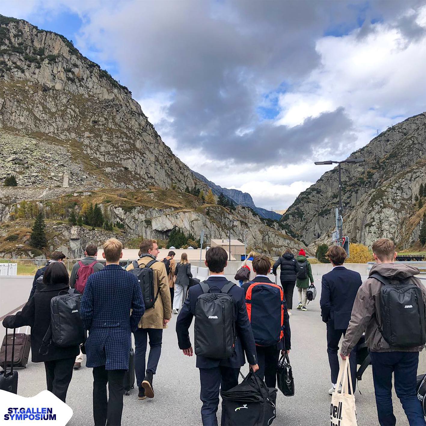 🏔️ Andermatt - Part 3!

After a challenging yet enjoyable morning workout, it was time for some self-reflection. 
Engagi