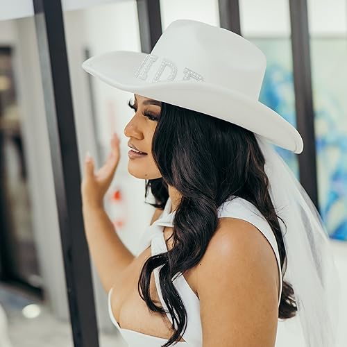 Tiara's Amazon Storefront thumbnail