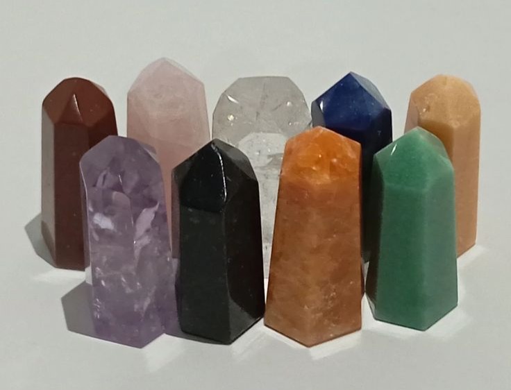 Kit de Pontas de Cristal de Quartzo com nove Pedras do chakras. thumbnail