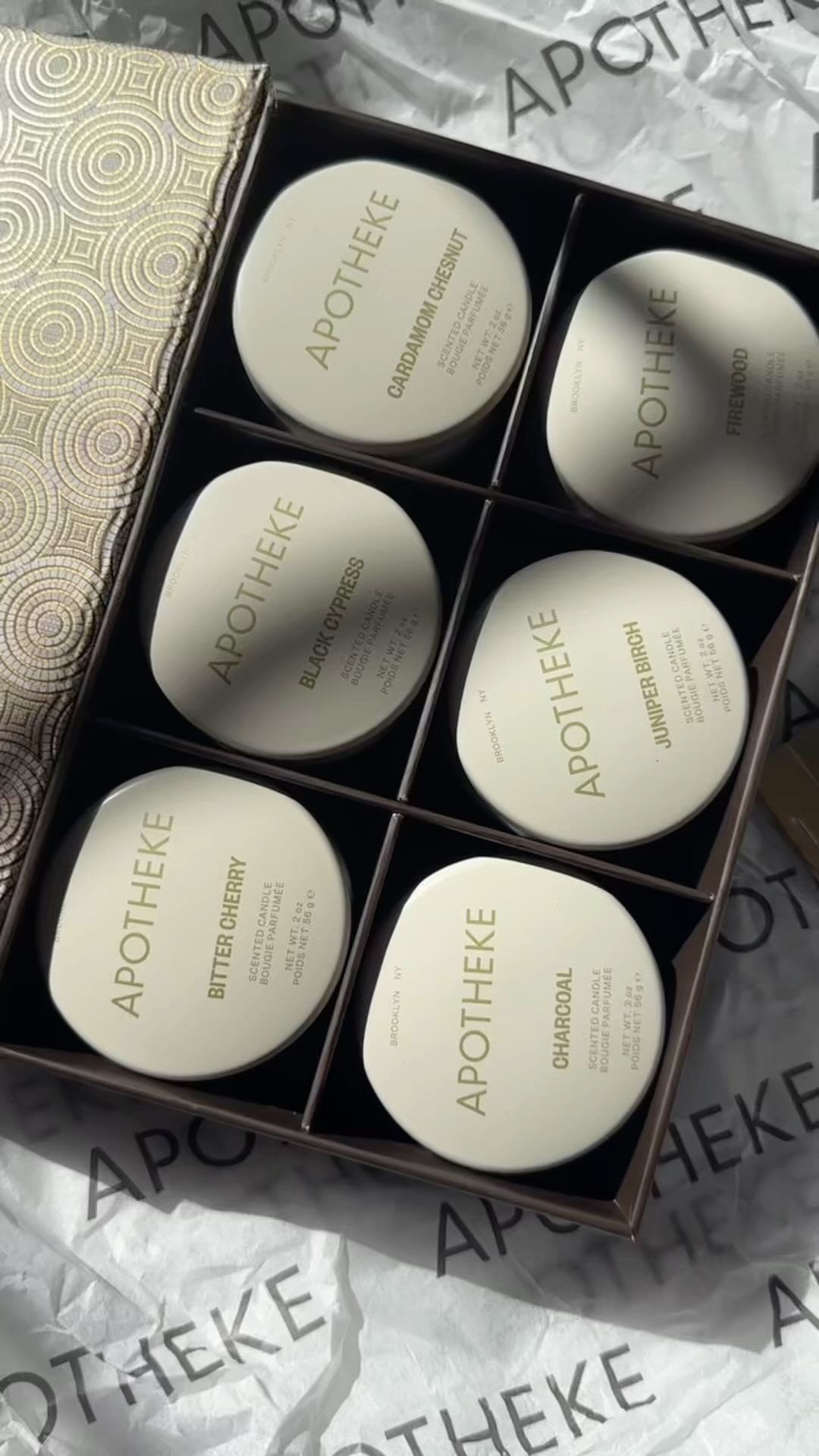 POV: your bestie knows you are a homebody and finds THE gift for you this holiday season 🤩🕯️

The Winter Discovery set f