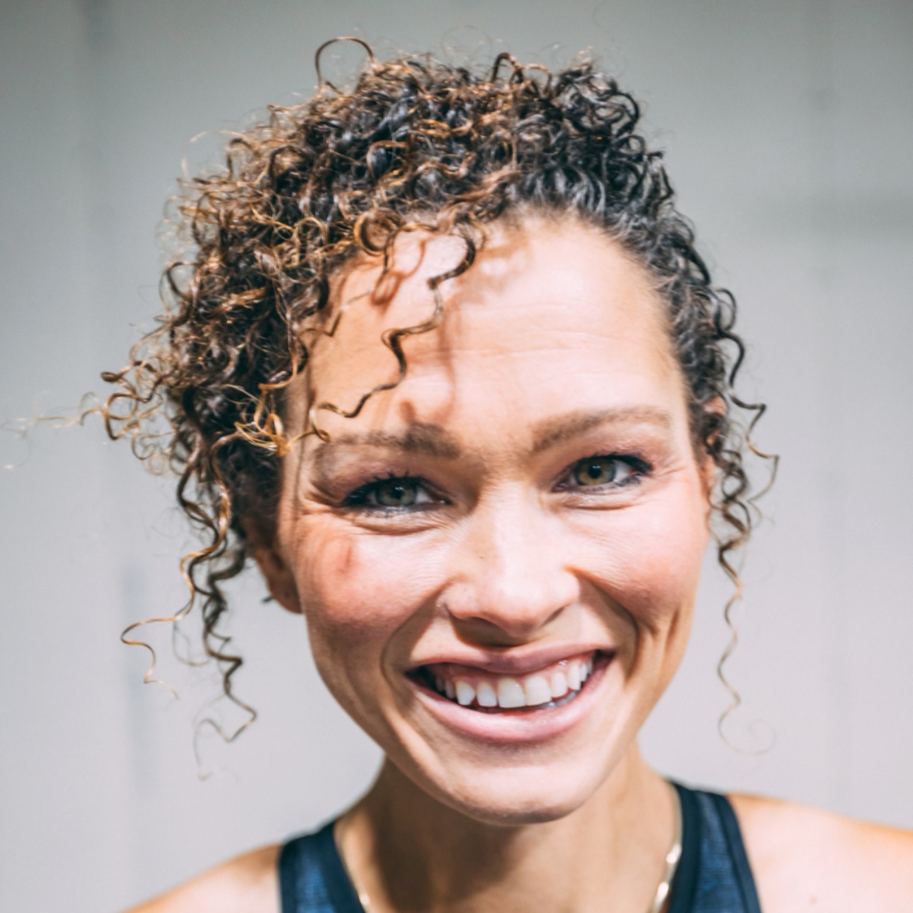 Seint Make Up thumbnail