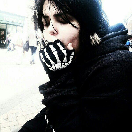 ( ♱ welcome to the black parade !  thumbnail
