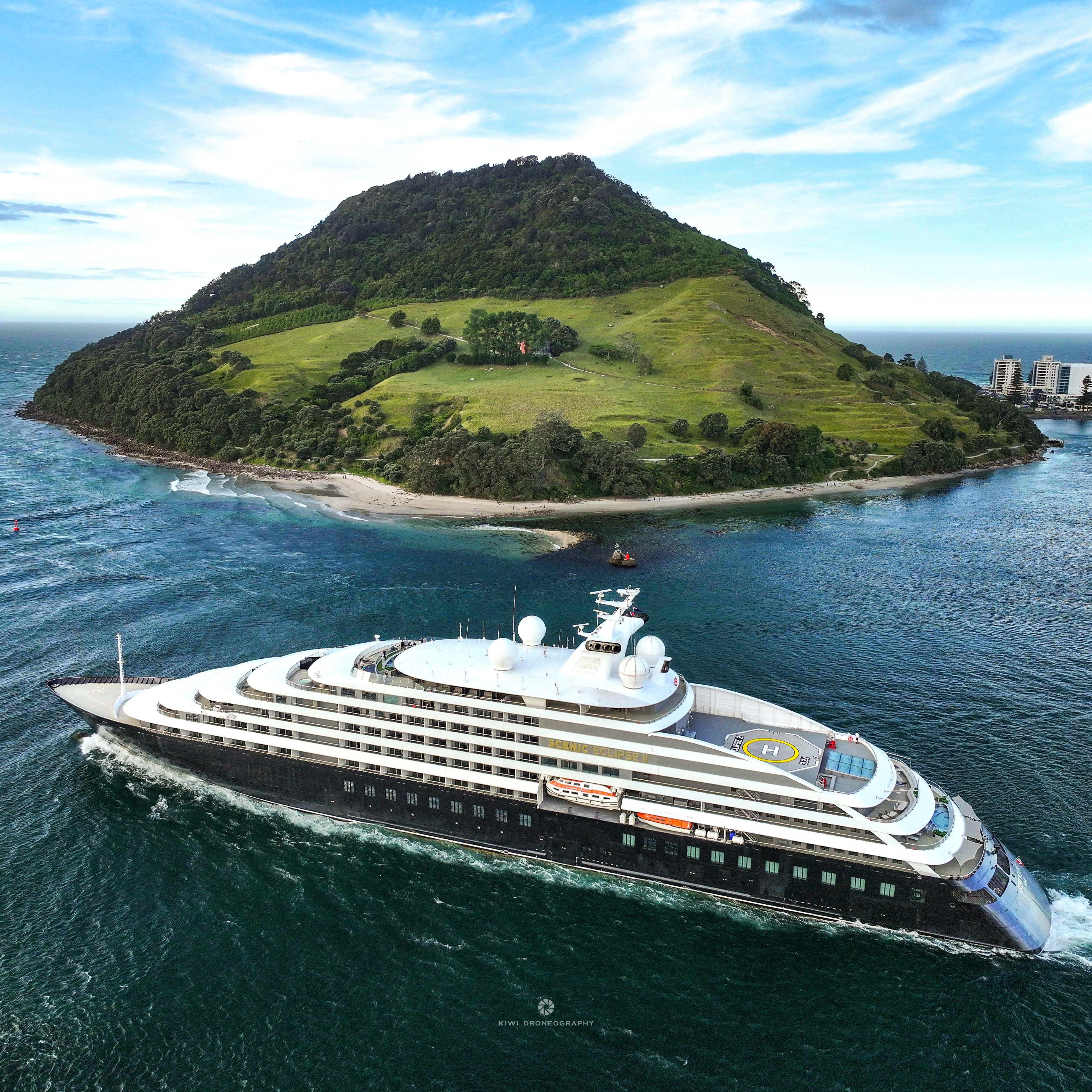 CRUISE LINE IMAGE PACKAGE thumbnail