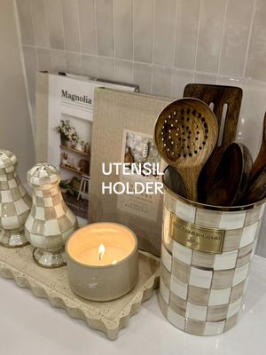 Cutest little kitchen upgrade 🤎✨ #mackenziechilds #mackenziechildsfinds #utensilholder #kitchen #kitchendesign #kitchend