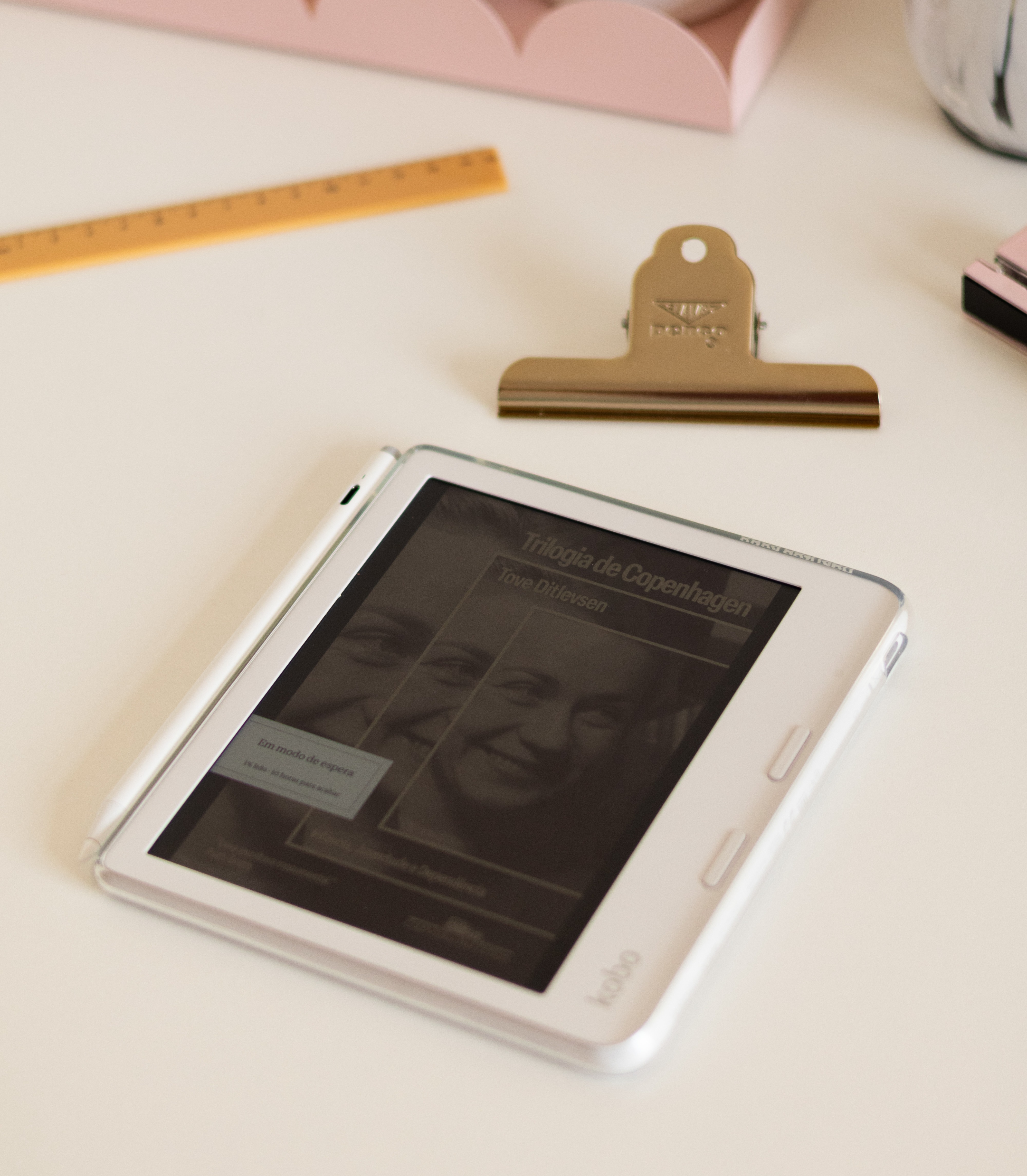 Kobo Libra Colour thumbnail