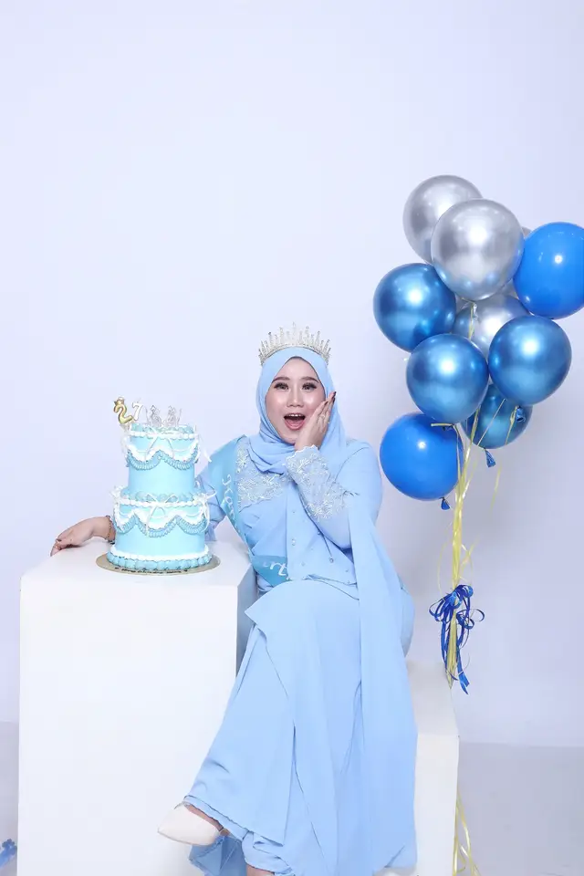 Happy Birthday! 💙  Your special day deserves a special gift! 💝 Check out our exclusive birthday deals. Link in bio. #icl