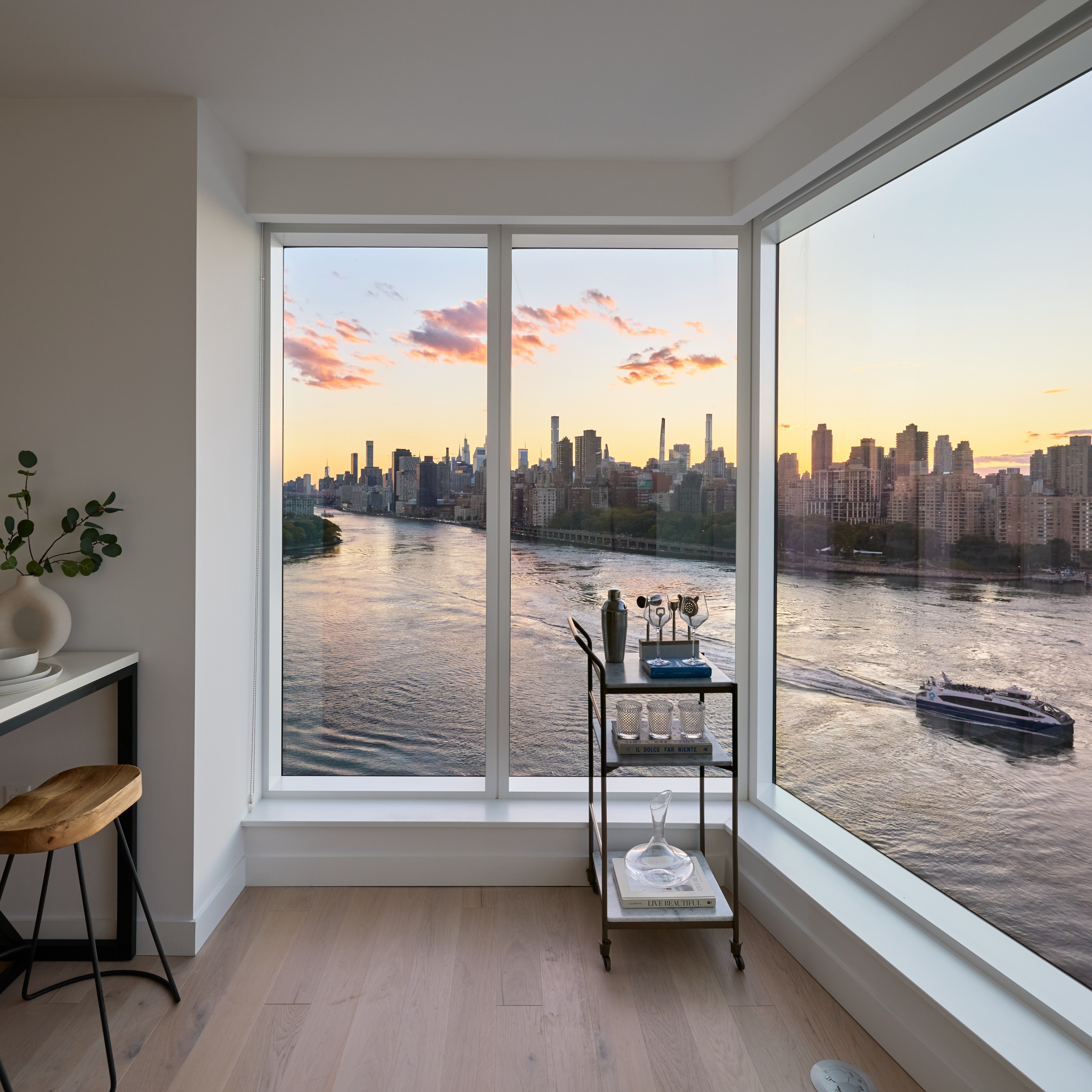 Tour Halletts Point thumbnail