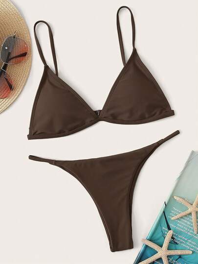 SHEIN Swim Conjunto de Maiô Bikini de taça triangular sólida e Bottom de natação de cintura baixa, em cores sólidas, para roupa de banho de férias na praia de verão. thumbnail