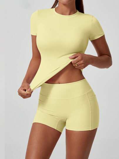 NcmRyu Conjunto de Shorts Esportivos de Cintura Alta com Controle de Barriga e Levantamento de Bumbum, de Manga Curta, Doce, para Mulheres, Verão thumbnail