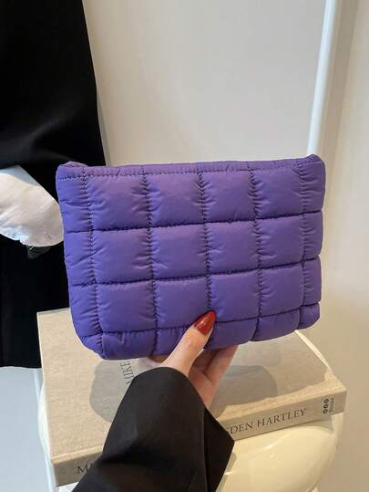 Bolsa de Maquiagem Acolchoada Xadrez da Moda, Clutch Casual, Bolsa Pequena Preenchida com Plumas Quente, Essenciais Universitários de Outono, Essenciais de Viagem para Férias e Viagens, Bolsa de Viagem para Mulheres Organizadora de Maquiagem thumbnail