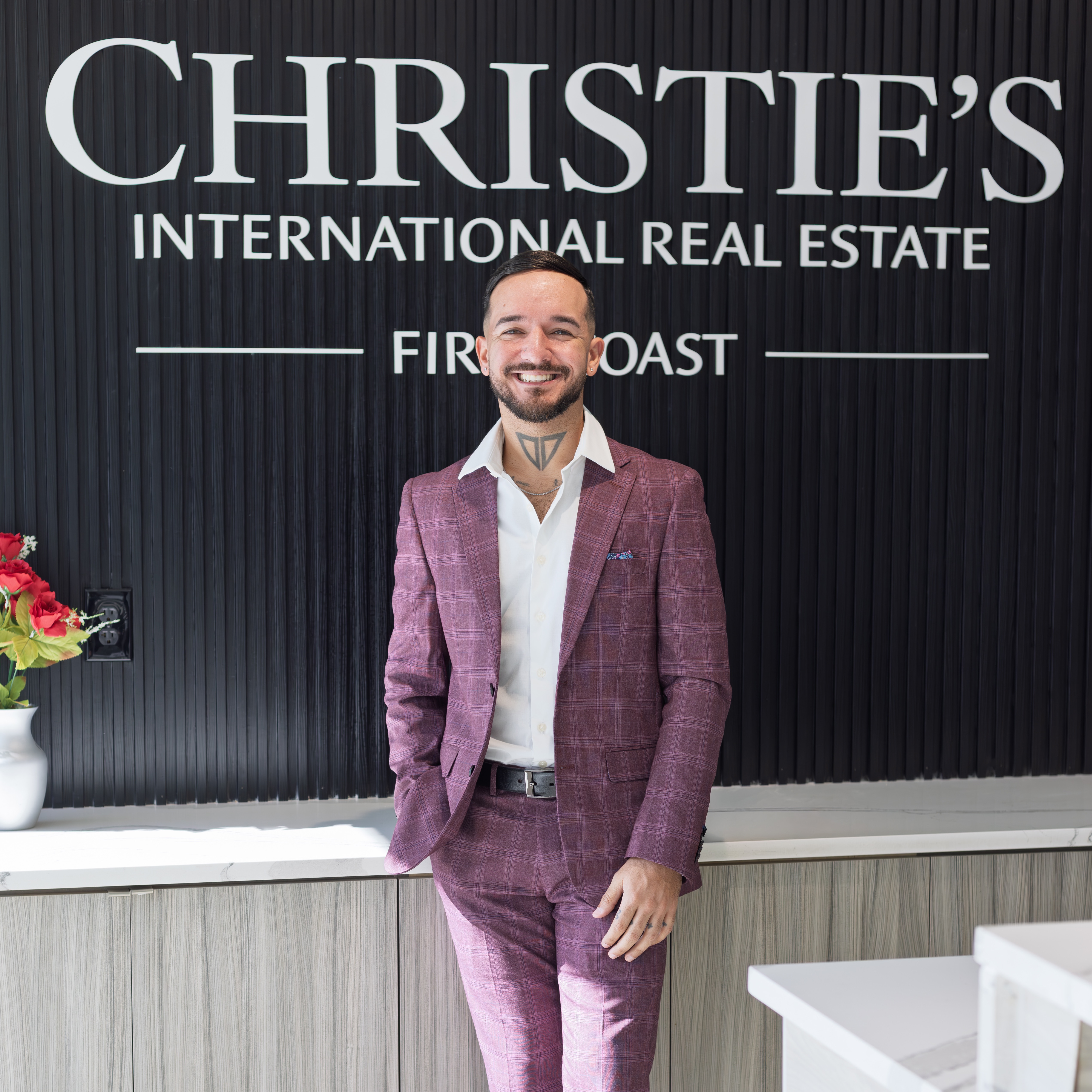 Save Contact On My Phone thumbnail