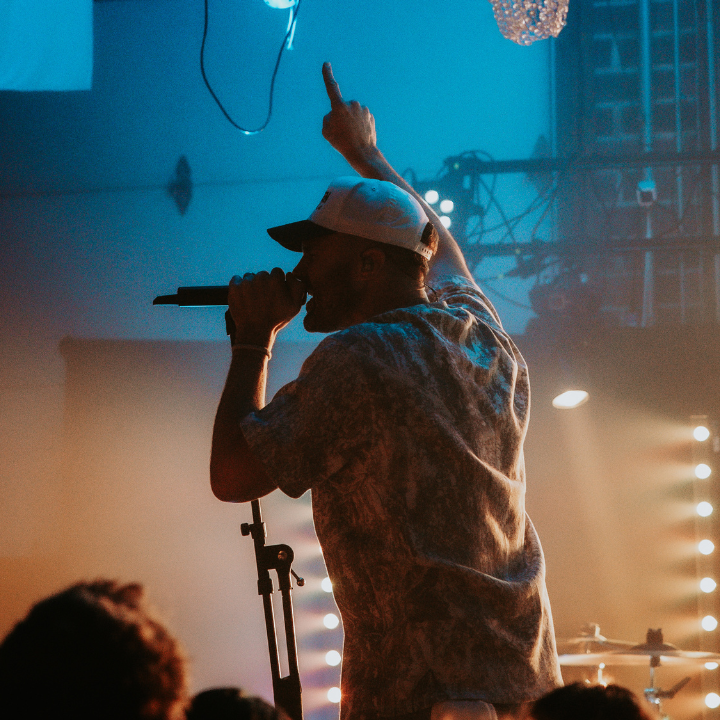 BOOK THE SEASONS TOUR thumbnail