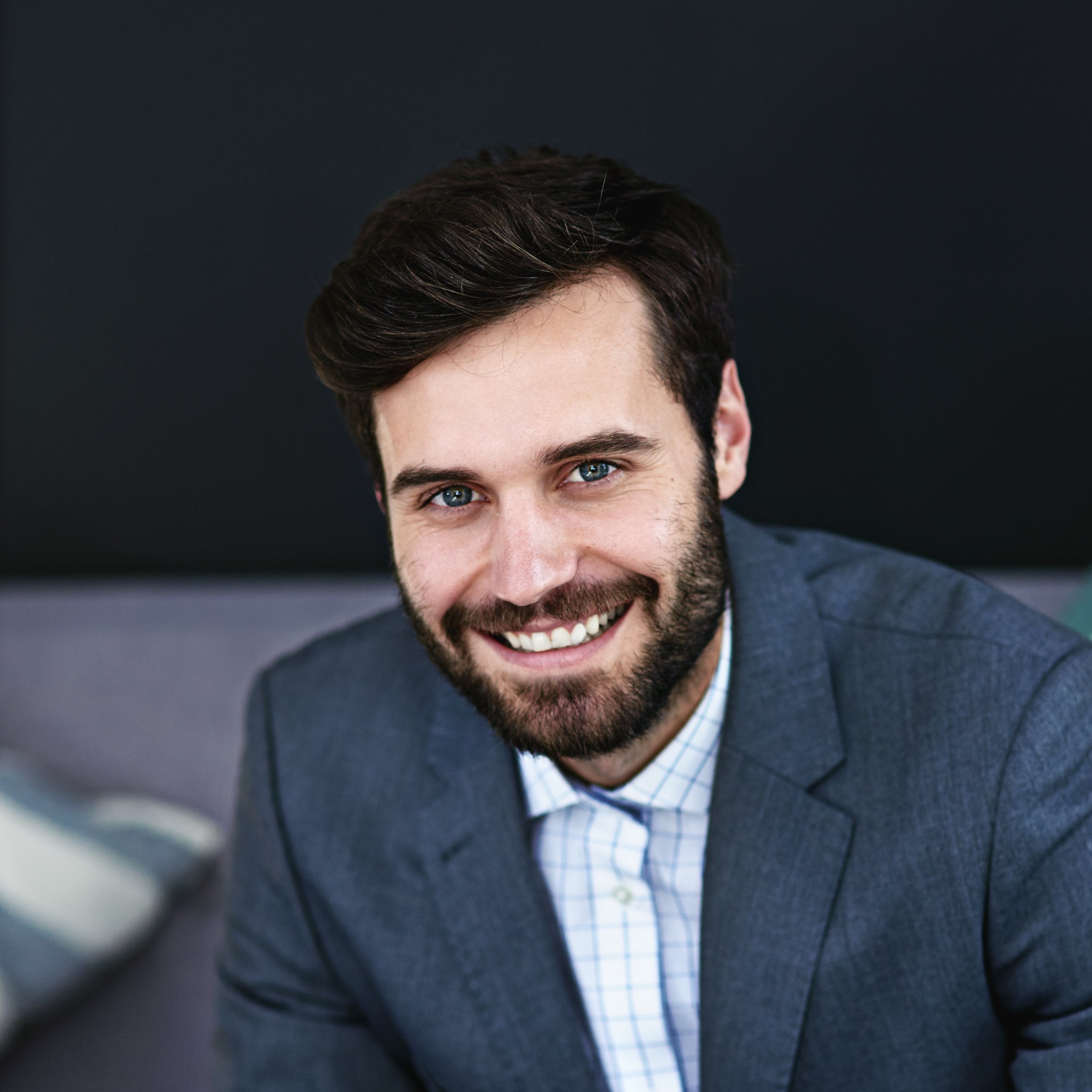 2+ years of experience in any industry? Revitalize your career with an ATS-optimized resume. thumbnail