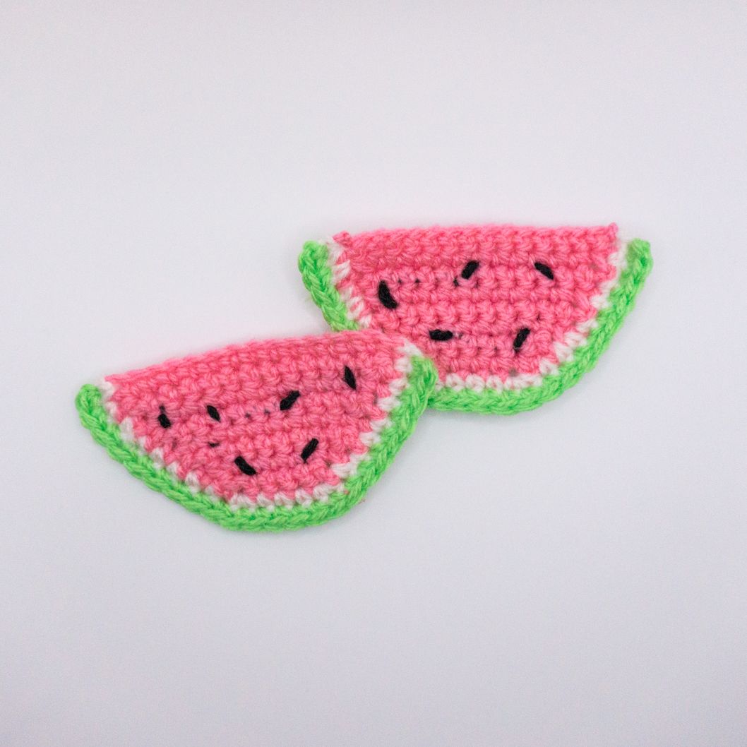 🌞🍉Watermelon Applique is here!

Video and Written patterns available 😊