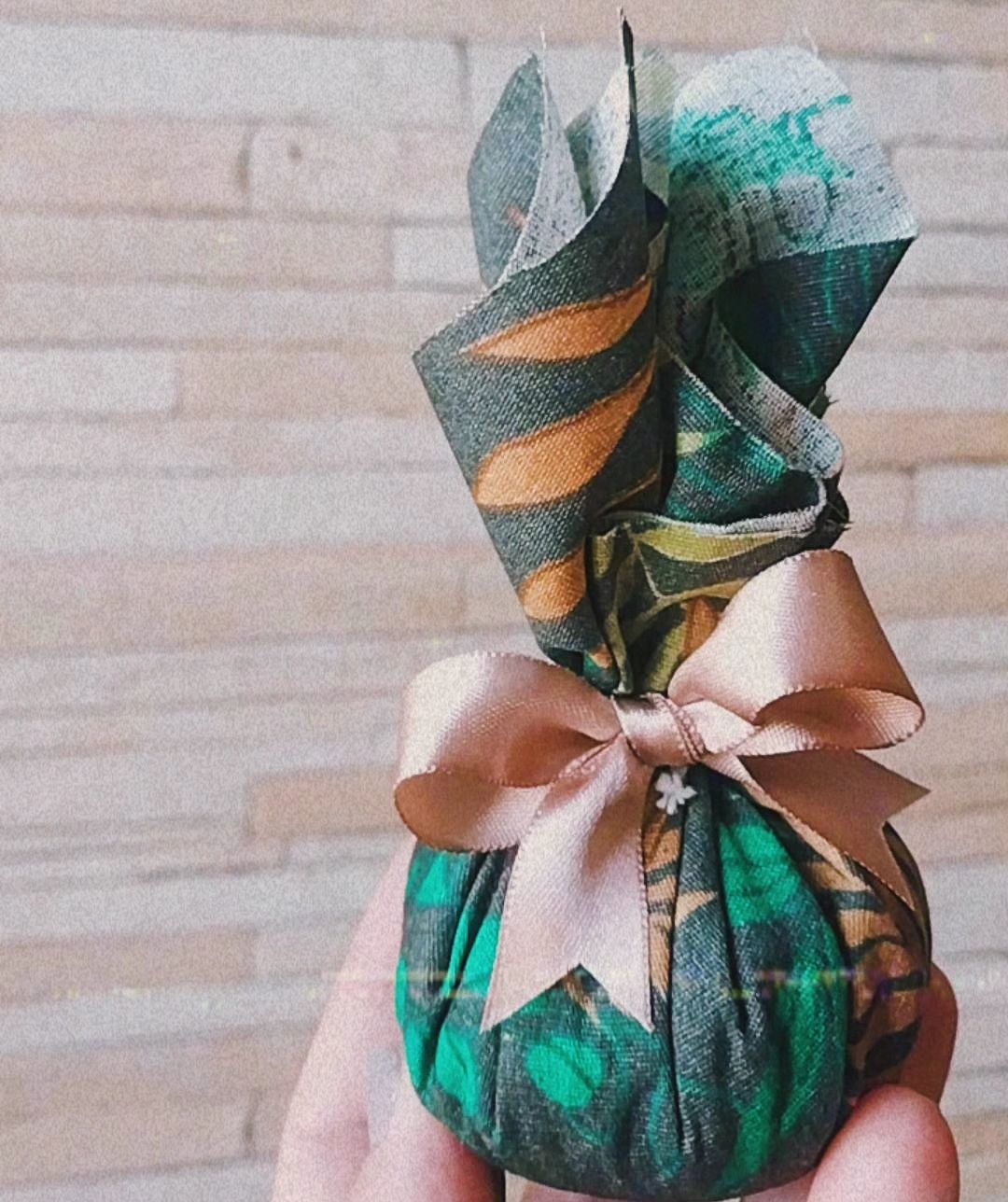 Já conhece nosso queridinho!

Os sachês são projetados para liberar a fragrância gradualmente, esses sachês são projetad