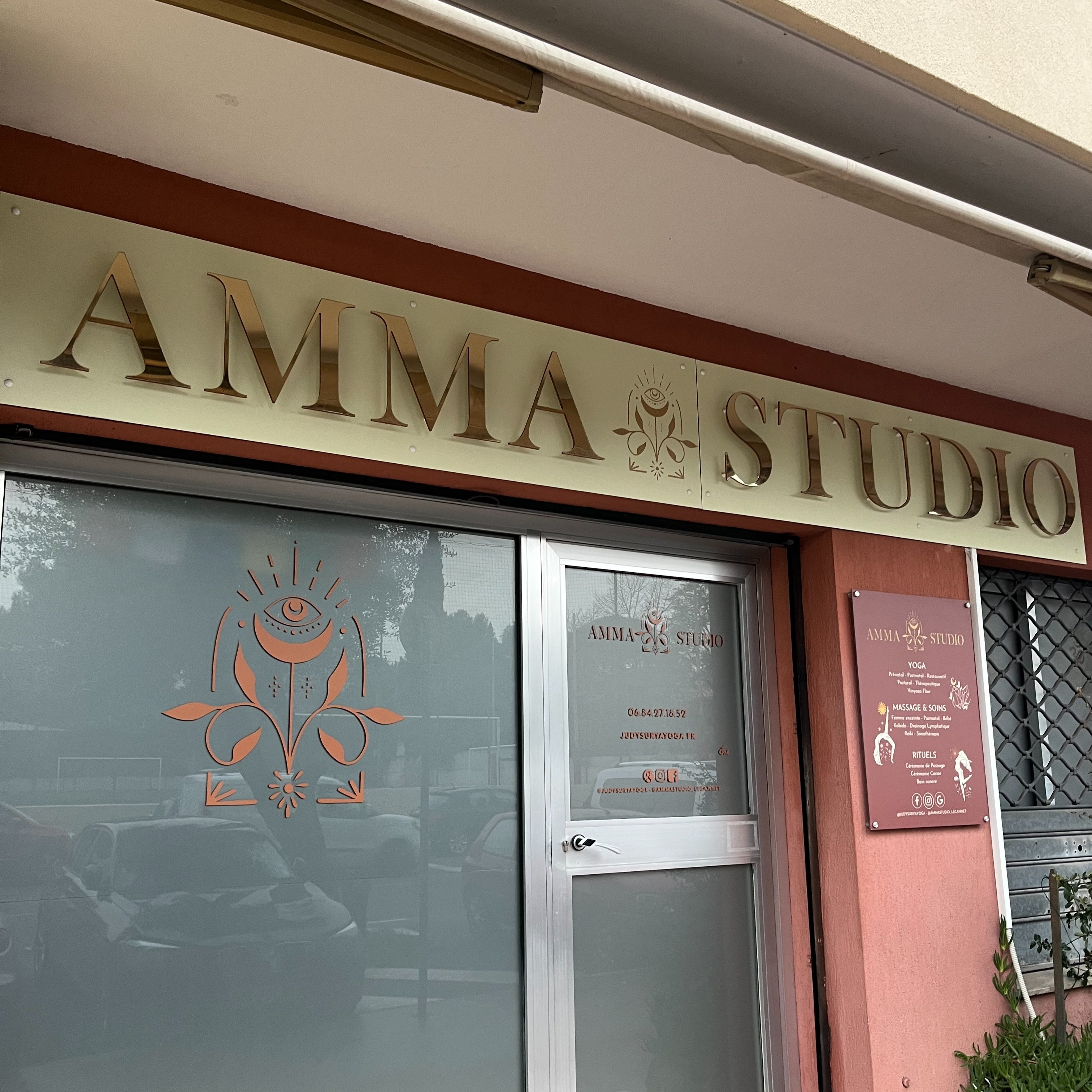 Inscription Yoga Restauratif à Amma Studio, Le Cannet 🌸 thumbnail