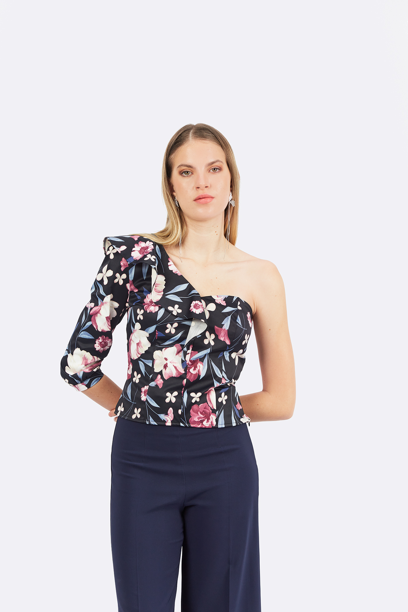 CATÁLOGO BLUSAS 20% OFF thumbnail